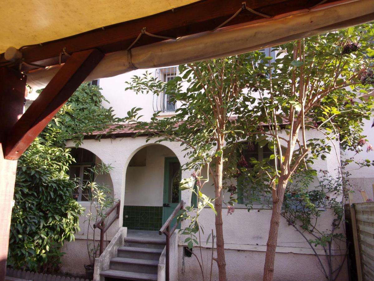Chez Jean Villa Millas Buitenkant foto